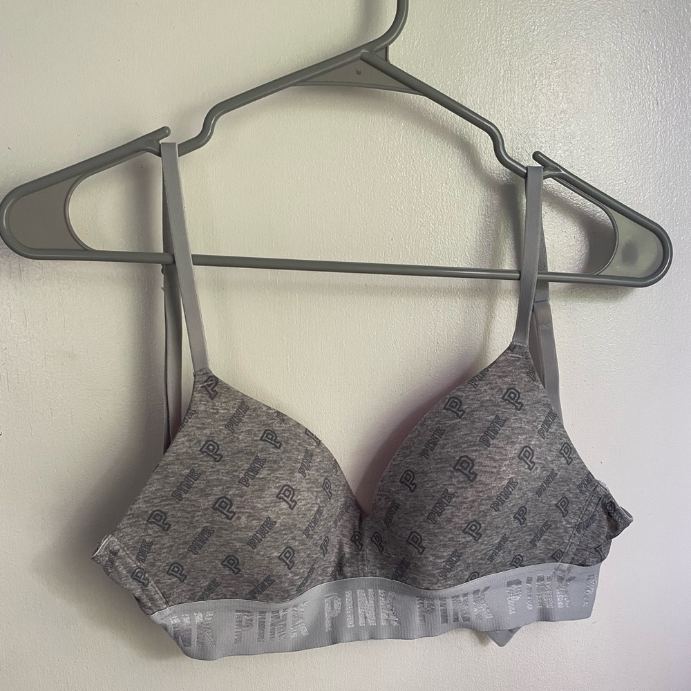 PINK Victoria’s Secret Bra 32C